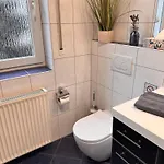 Komfort-apartment Mit Terrasse アパート Estenfeld