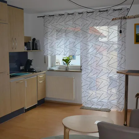 Komfort-apartment Mit Terrasse Apartament